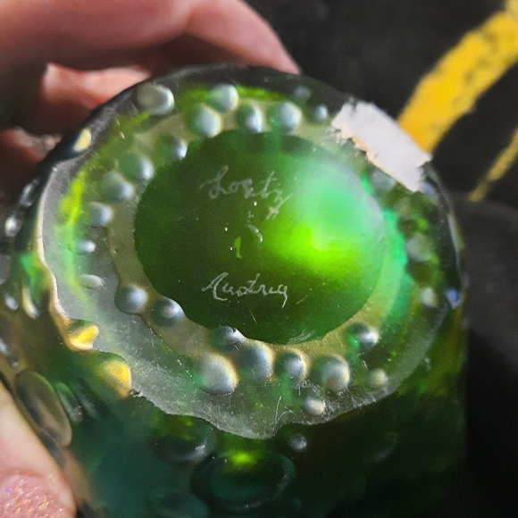 Loetz Austria Signed Green Iridescent Diaspora Glass - Picture 4 of 6
